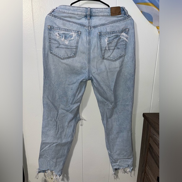 American Eagle Mom Jeans - Picture 5 of 5